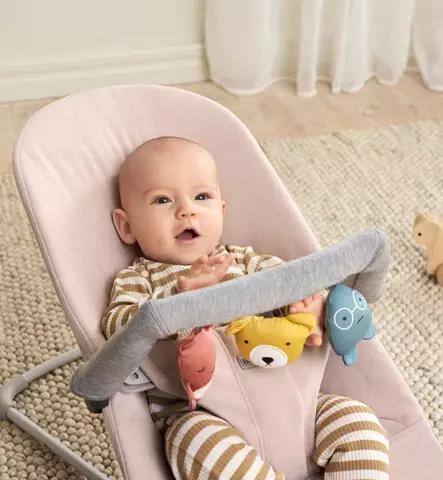 BabyBjörn_sitterin_lelukaari_soft_friends_wauva - Sitterit ja keinut - 080300 - 1