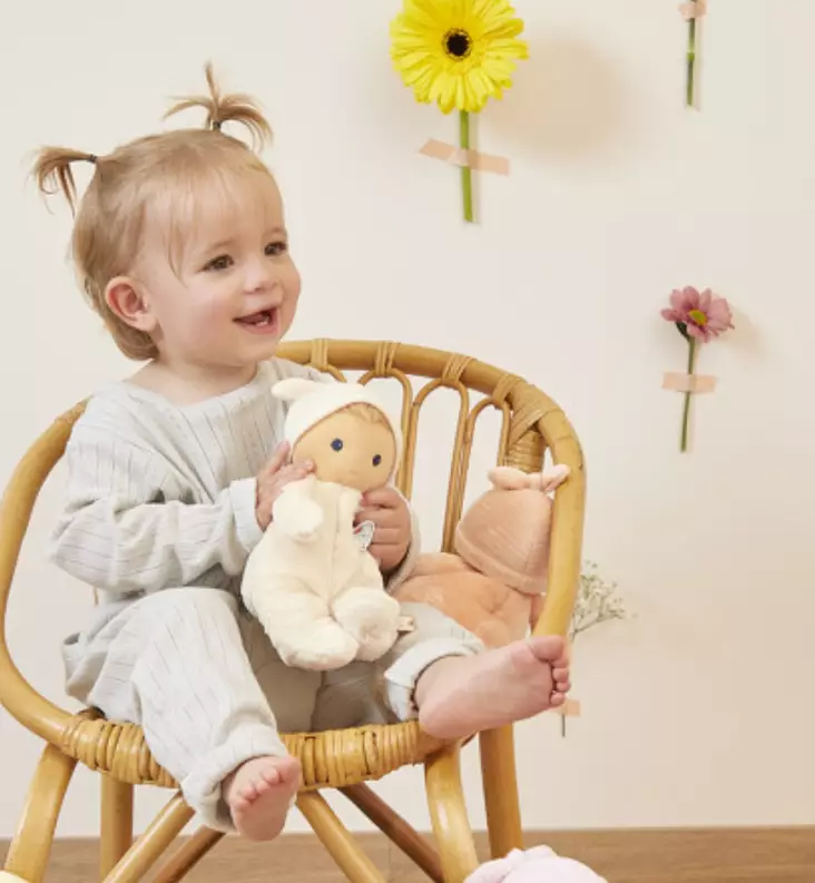 kaloo_ensinukke_jasmine_kerma_wauva - Pehmolelut ja helistimet - K222000 - 1