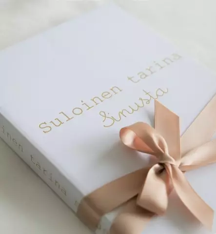 Suloinen tarina sinusta vauvakirja muistokirja wauva - Vauvakirjat, kehykset ja muistot - 978-952-93-7824-1 - 1