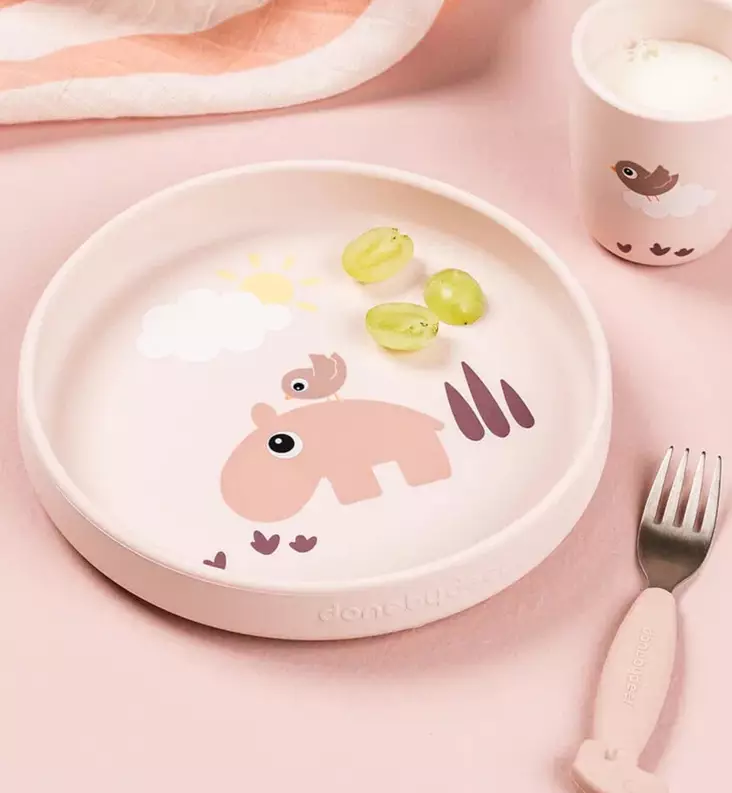 Done by Deer Lasten Imukuppilautanen tiny farm powder wauva - Lasten imukuppilautaset - 1769821 - 1