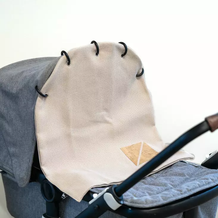 wauva, unavaate, minivohveli vaunuverho, korkkimerkill=C3=A4, light be=
ige - Vaunuverhot ja aurinkovarjot rattaisiin - 00302 - 1