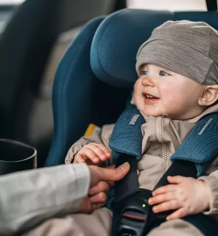 thule elm connect 180 älykäs turvaistuin taaperolle wauva - ISOFIX turvaistuimet - 14000033 - 2