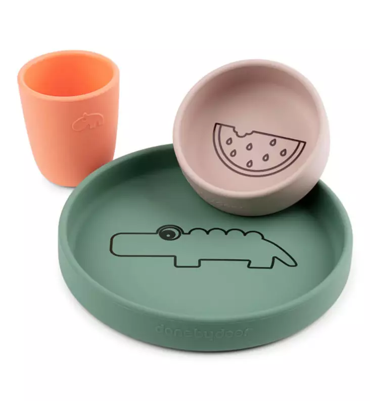 Done_by_Deer_silikoninen_ruokailusetti_lautanen_kulho_muki_croco_wauva=
 - Lasten kulhot ja lautaset - 1529727 - 1