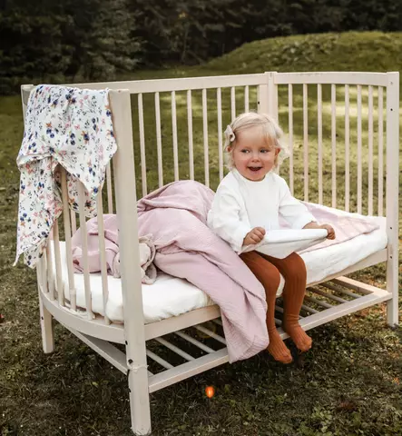 unavaate_pinnasängyn_aluslakana_wauva - Hoitoalustat - 85338 - 2