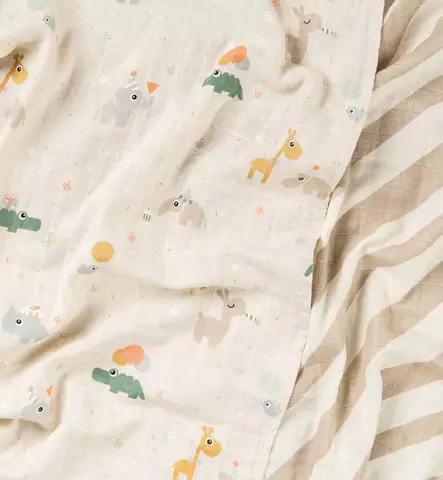 Done by Deer Harso 65x65 cm, 2-pack celebration sand wauva - Harsot ja kuolalaput - 3063109 - 1