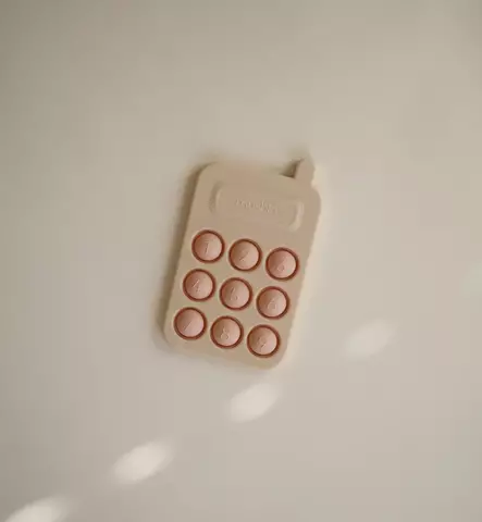 Mushie Puhelin Aktiviteetti-/Pop-it -lelu - Vaunu- ja aktiviteettilelut vauvoille - 2860019 - 2