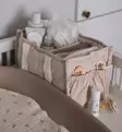 Sebra Säilytyslokerikko vaipoille ja hoitotarvikkeille morning beige wauva - Liinavaatteet ja suojat pinnasänkyyn - 801130009 - 1