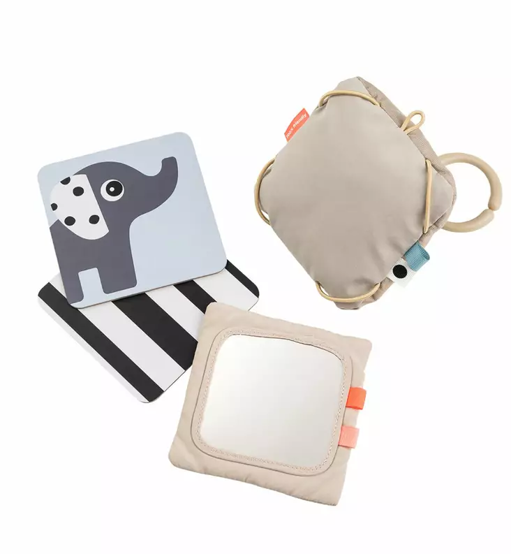 Done By Deer ripustettava kontrastilelu - Pehmolelut ja helistimet - 4243959 - 1