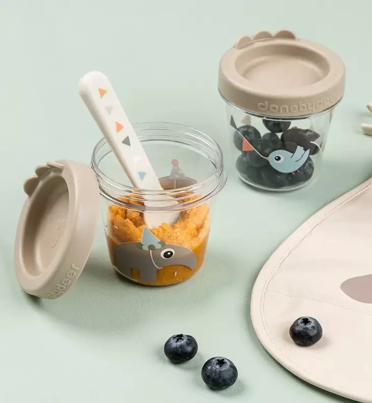 Done by Deer Lasten eväsrasiat 2 kpl celebration sand wauva - Lasten eväsrasiat - 1256139 - 1