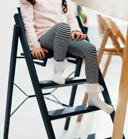 KAOS Klapp Syöttötuoli oak black wauva - Syöttötuolit - KLA-OAK-BLA - 1