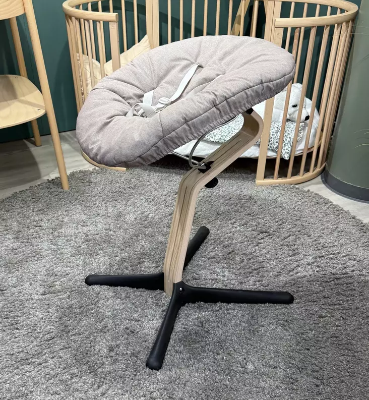 Stokke Nomi Natural/Black Newborn Set Grey/Blue Wauva - Syöttötuolit - ESTRE626502-PNB - 1