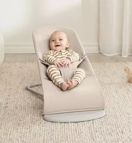 babybjörn bouncer bliss sitteri puinen lelukaari wauva - Sitterit ja keinut - 006032-BUNDLEPTL - 2