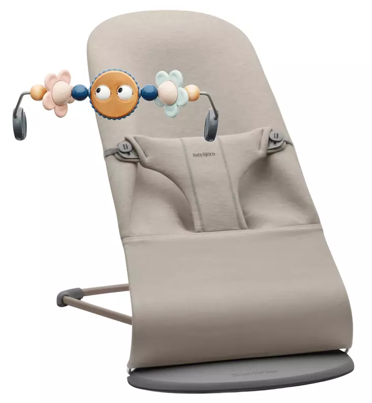 babybjörn bouncer bliss sitteri puinen lelukaari wauva - Sitterit ja keinut - 006080A-BUNDLEPTL - 1