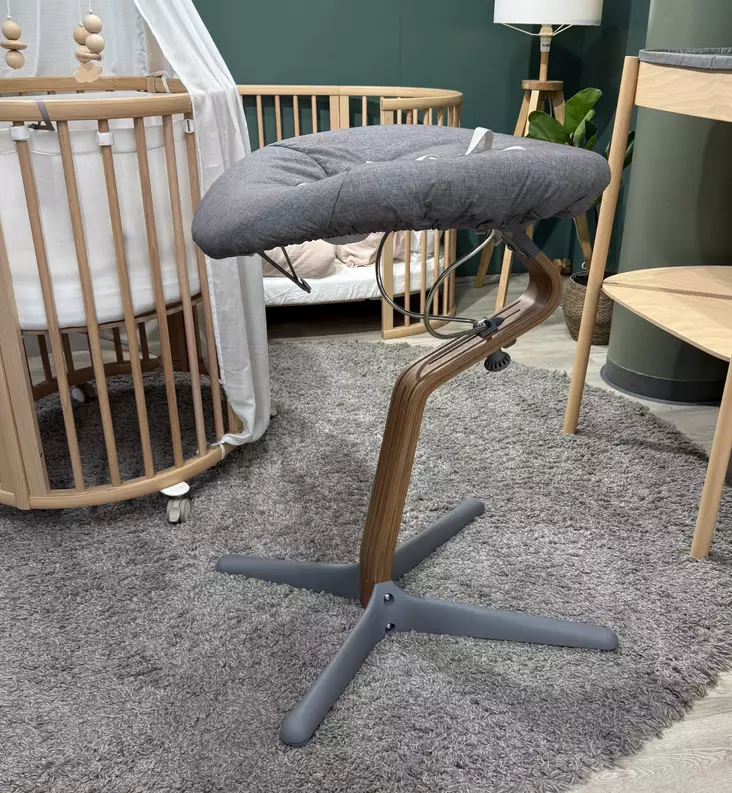 Stokke Nomi Walnut Grey / Newborn Set Wauva - Syöttötuolit - ESTRE626702-PNBP - 1