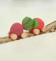 Oli&Carol Betty Punajuuri leikkiauto leluauto wauva - Vaunu- ja aktiviteettilelut vauvoille - L-BEETROOT-CAR - 5