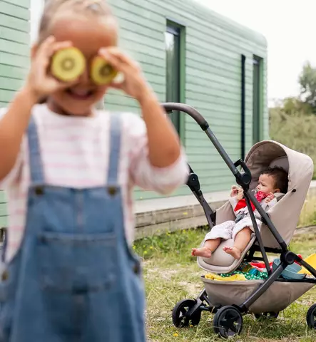 Joolz Aer2 Matkarattaat Starttipaketti Nest to Seat vastasyntyneen osalla space black wauva - Matkarattaat - 320000-PNTS - 2