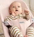 babybjörn bouncer bliss sitteri puinen lelukaari wauva - Sitterit ja keinut - 006028-BUNDLEVRS - 3