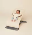 ergobaby_evolve_bouncer_sitteri_lelukaari_wauva - Sitterit ja keinut - EVLBNCCRMMSH-LELU - 6