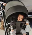 Britax Smile 5Z Lastenvaunujen Starttipaketti Baby-Safe Pro turvakaukalolla ja Vario 5Z jalustalla wauva - Yhdistelmävaunut - 2000041710-SPV - 44