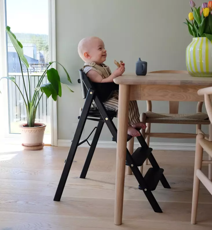 KAOS Klapp Stöttötuoli Starttipaketti vauvasetillä ja tarjottimella black wauva - Syöttötuolit - KLA-REC-CHA-BLA-PV - 1