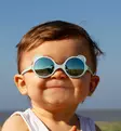 Kietla_ourson_aurinkolasit_vauvalle_skyBlue_vaaleansininen_wauva - Lasten ja vauvojen aurinkolasit - OU1SUNSKY - 2